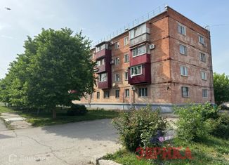 Продается трехкомнатная квартира, 55.3 м2, Крымск, Коммунистическая улица, 48