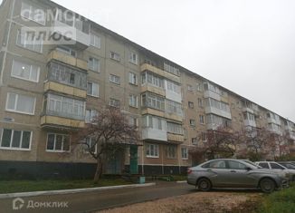 2-ком. квартира на продажу, 46.8 м2, поселок Майский, Центральная улица, 10
