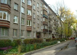 Продажа 2-комнатной квартиры, 41.4 м2, Санкт-Петербург, Новоизмайловский проспект, 2, метро Электросила