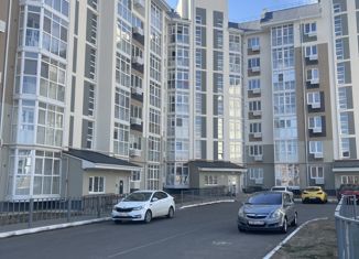 Продается двухкомнатная квартира, 72 м2, Элиста, 9-й микрорайон, 50