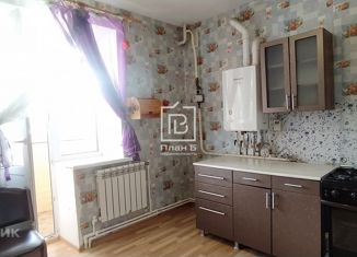 Продам 1-ком. квартиру, 34 м2, Киров, Октябрьская улица, 2А