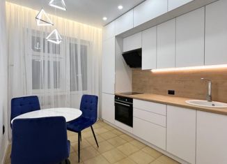 Продается однокомнатная квартира, 42 м2, Якутск, улица Лермонтова, 49, Центральный округ