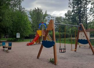 Продаю двухкомнатную квартиру, 46.9 м2, Санкт-Петербург, метро Улица Дыбенко, Искровский проспект, 29