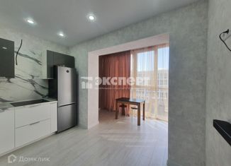 Продам 1-ком. квартиру, 32 м2, деревня Куюки, Молодёжная улица, 29, ЖК Новые Куюки