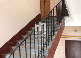 Продам 3-ком. квартиру, 83 м2, Санкт-Петербург, Полтавская улица, 14, метро Площадь Восстания