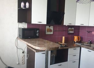 Продам 2-комнатную квартиру, 42 м2, поселок Верхнетемерницкий, Обсерваторная улица, 104/2, ЖК Поляна