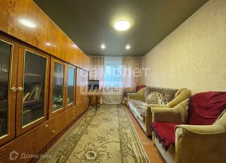 Продажа трехкомнатной квартиры, 61.1 м2, Кыштым, улица Горелова, 2