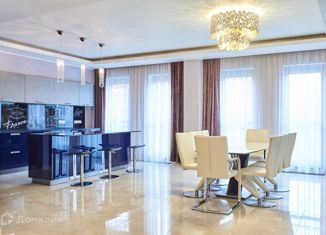 Сдам 4-ком. квартиру, 220 м2, Санкт-Петербург, Корпусная улица, 9, Корпусная улица