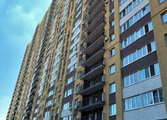 Продам 1-ком. квартиру, 42 м2, Самара, Краснодонская улица, 10, метро Кировская