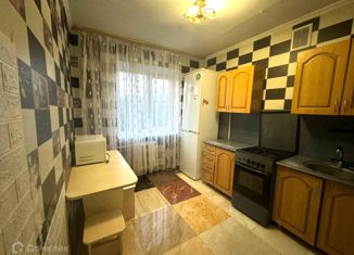 Продам 1-комнатную квартиру, 31.9 м2, Апшеронск, улица Ленина