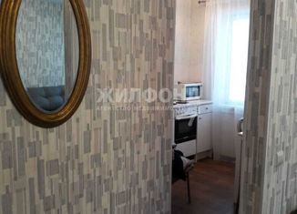 Сдаю 1-ком. квартиру, 31 м2, Новосибирск, улица Достоевского, 20, улица Достоевского