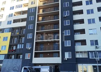 Продам 1-ком. квартиру, 36.6 м2, село Белоглинка, Парковая улица, 1к1