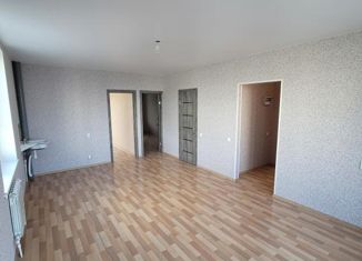 Продается 3-ком. квартира, 66.55 м2, Артём, улица Горького, 4А