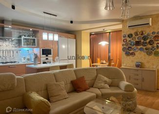 Продаю 5-ком. квартиру, 145.7 м2, Уфа, Ленинский район, улица Достоевского, 83/1