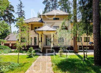 Продаю дом, 850 м2, деревня Дунино