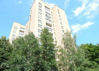 Продажа трехкомнатной квартиры, 91 м2, Москва, Молодогвардейская улица, 4, метро Кунцевская