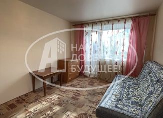 Продам 1-ком. квартиру, 31 м2, Кунгур, улица Красногвардейцев, 81