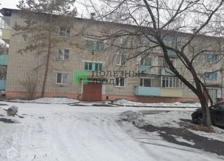 Продается 4-комнатная квартира, 76.7 м2, село Ивановка, улица Кирова, 52