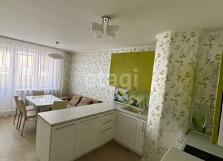 Продам 3-комнатную квартиру, 87 м2, Тюменская область, Широтная улица, 190