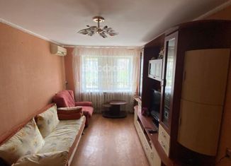 Продажа 2-комнатной квартиры, 46 м2, посёлок городского типа Орджоникидзе, улица Нахимова, 11