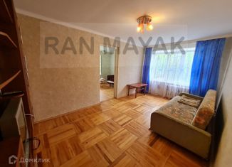 Продам 2-комнатную квартиру, 37.4 м2, Майкоп, Почтовый переулок, 3А