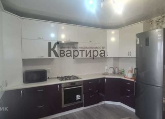 Продается 2-ком. квартира, 60 м2, село Печерск, Минская улица, 12