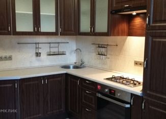 Продается 1-ком. квартира, 50 м2, Екатеринбург, Расточная улица, 24, Расточная улица