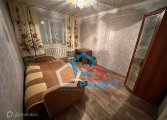 Продажа 3-комнатной квартиры, 33 м2, Омск, улица Петра Ильичёва, 2