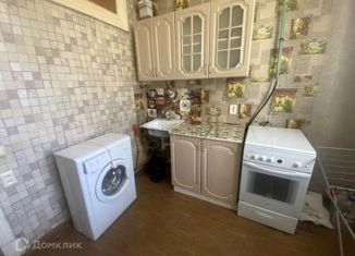 Продается 1-комнатная квартира, 40 м2, Рязань, улица Строителей, 9А