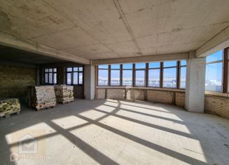 Продам 5-комнатную квартиру, 170 м2, Евпатория, Интернациональная улица, 130