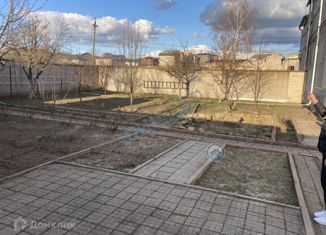 Продам земельный участок, 3.3 сот., Элиста, 10-й микрорайон, 10-й микрорайон, 76