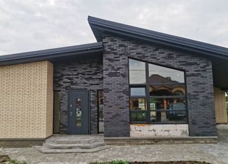 Продаю дом, 160 м2, село Репное