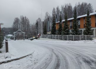 Продажа 2-комнатной квартиры, 60 м2, деревня Кирполье, Швейцарский проезд, 24А