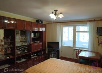 Продается 3-ком. квартира, 64.2 м2, поселок Олива, Октябрьская улица, 5