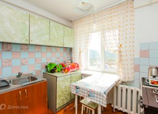 Продается 4-комнатная квартира, 61.1 м2, поселок городского типа Атамановка, Целинная улица, 26
