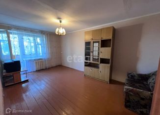 Продается 1-комнатная квартира, 32.8 м2, Курган, улица Достоевского, 78, жилой район Восточный