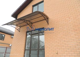 Продам таунхаус, 102 м2, станица Саратовская, Кедровая улица, 16