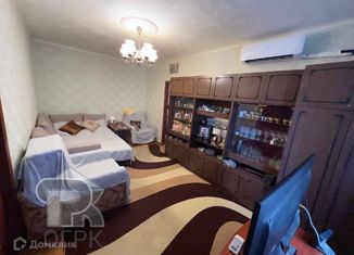 Продажа 2-комнатной квартиры, 45.6 м2, Москва, улица Подвойского, 8, улица Подвойского