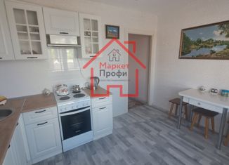 Сдам в аренду однокомнатную квартиру, 39 м2, Верхняя Пышма, улица Орджоникидзе, 11