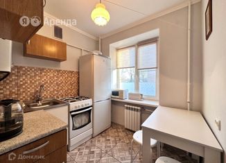 Аренда 3-ком. квартиры, 55 м2, Санкт-Петербург, Тамбовская улица, 75, муниципальный округ Волковское