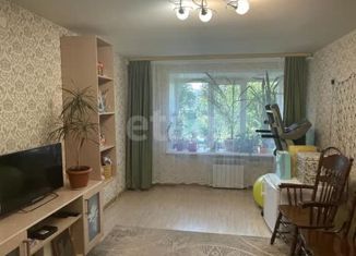 Продаю 3-комнатную квартиру, 61.8 м2, сельский посёлок Буревестник, Центральная улица, 49