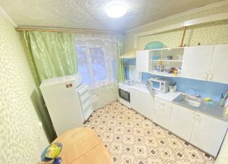 Продажа 3-комнатной квартиры, 62.3 м2, Дорогобуж, улица Чистякова, 4