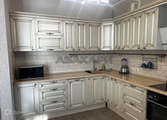 Двухкомнатная квартира в аренду, 65 м2, Красноярск, Линейная улица, 122