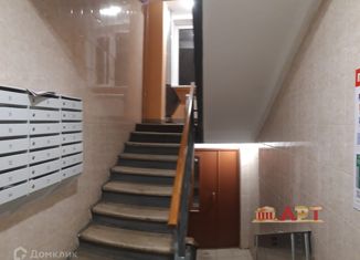 Продам 1-ком. квартиру, 33 м2, Москва, улица Симоновский Вал, 18, метро Дубровка