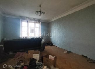 Продаю 2-комнатную квартиру, 52 м2, Нальчик, Профсоюзная улица, 220Б, район Дубки