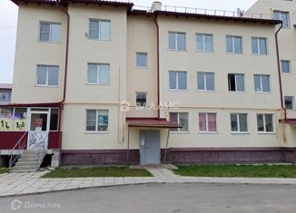 Продается трехкомнатная квартира, 65.6 м2, Лакинск, улица 21 Партсъезда, 10Б