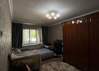 Продается однокомнатная квартира, 33 м2, Нальчик, проспект Ленина, 47, район Центр