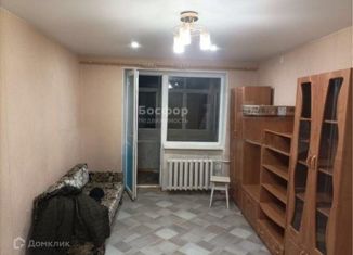 Однокомнатная квартира на продажу, 32 м2, поселок городского типа Приморский, улица Гагарина, 7