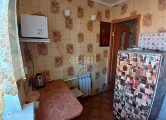 Сдача в аренду 2-ком. квартиры, 60 м2, Тобольск, 6-й микрорайон, 26