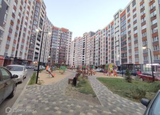 Продается 2-комнатная квартира, 51.2 м2, Воронеж, улица Саврасова, 86